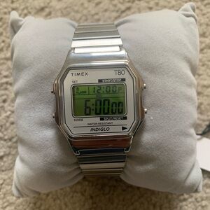 TIMEX Watch T80